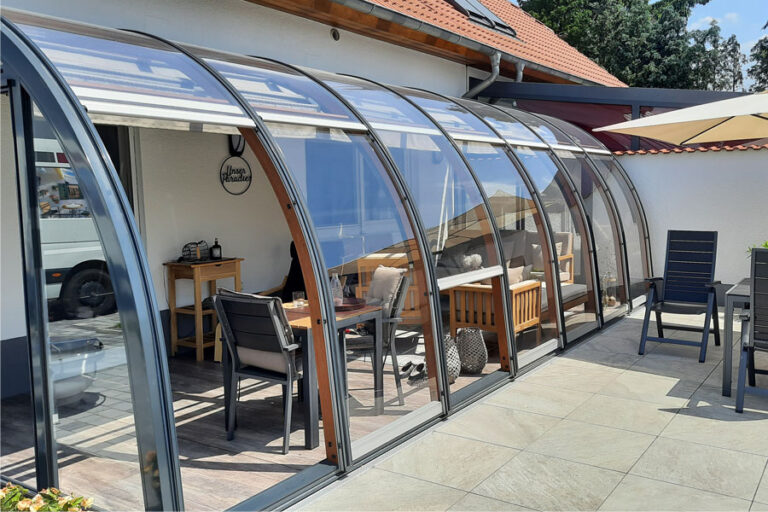 Luxamoris Rundogen Design Halbrund gebogener Wintergarten